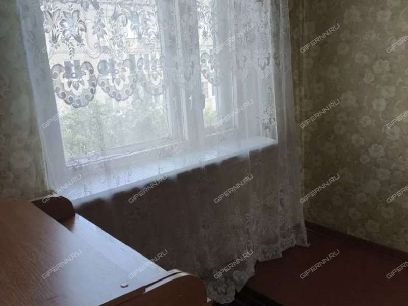 трёхкомнатная квартира на улице Коминтерна дом 14