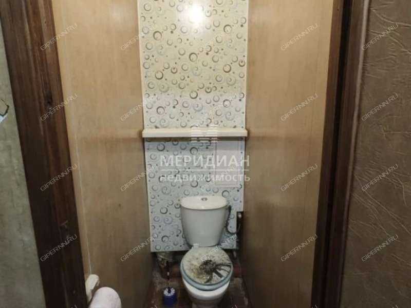комната в доме 52 на улице Василия Иванова