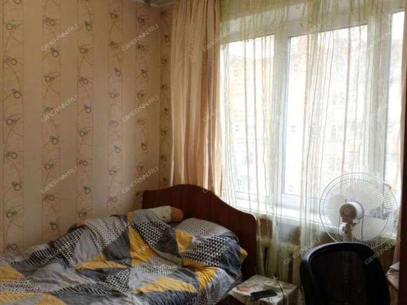 трёхкомнатная квартира в посёлке Мостоотряд дом 27