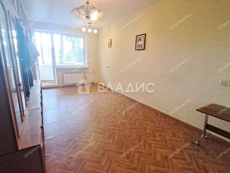 четырёхкомнатная квартира на улице Краснодонцев дом 19