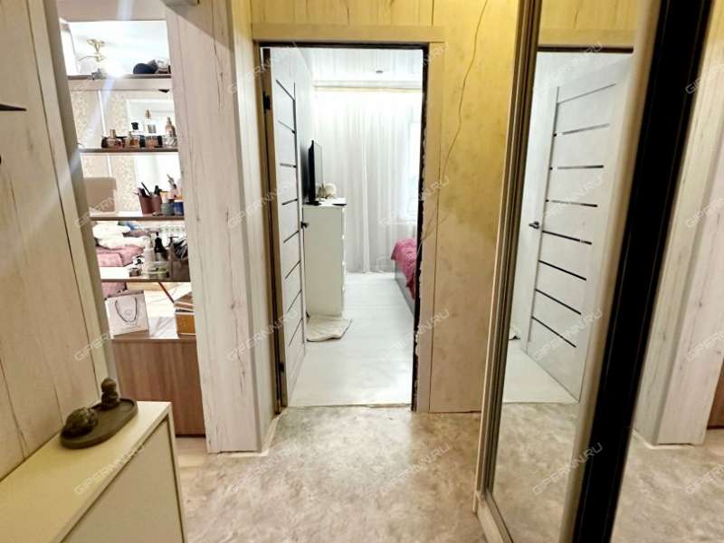 двухкомнатная квартира на Планетной улице дом 39