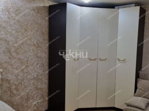 1-komnatnaya-ul-geroev-kosmosa-d-6 фото