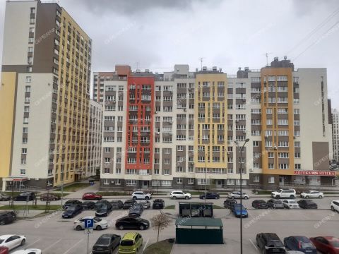 1-komnatnaya-ul-romantikov-d-3 фото