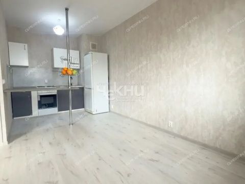 1-komnatnaya-ul-dvizhencev-d-34 фото