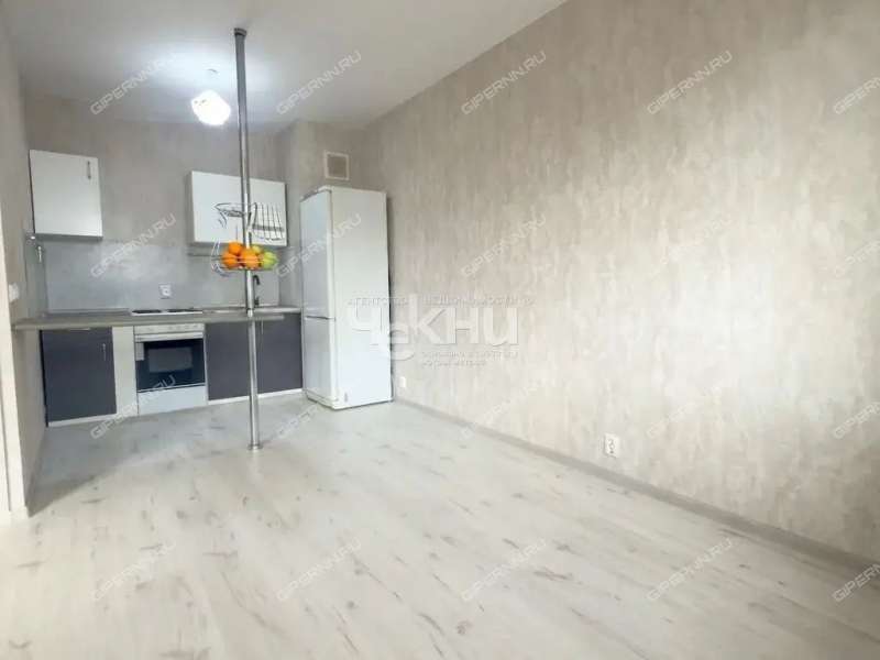 однокомнатная квартира на улице Движенцев дом 34