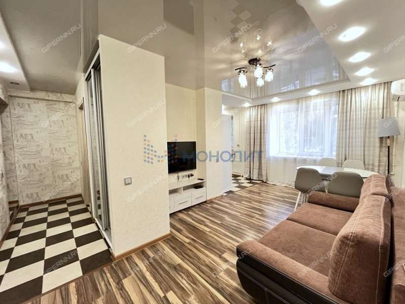 трёхкомнатная квартира на улице Белинского дом 49