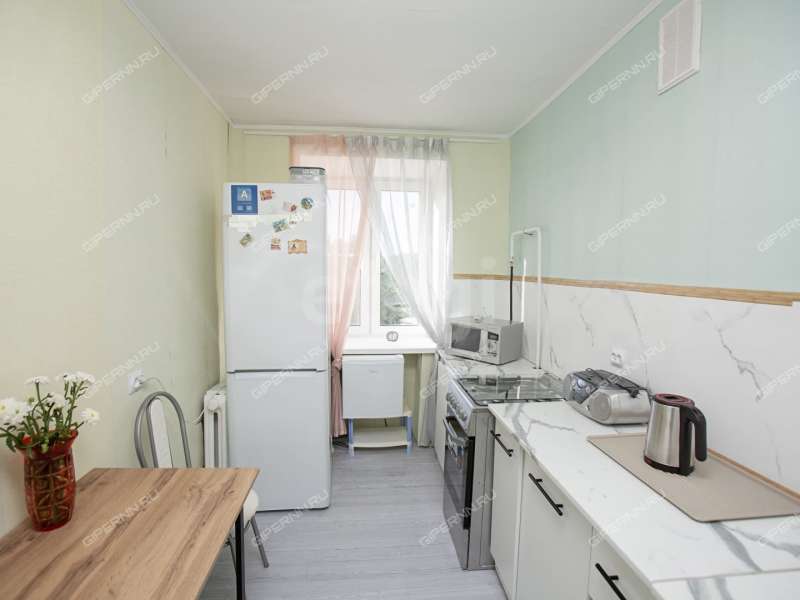 трёхкомнатная квартира на улице Левинка дом 1
