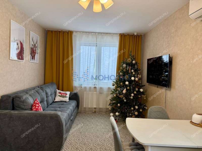 трёхкомнатная квартира на улице Цветочная дом 13 к1