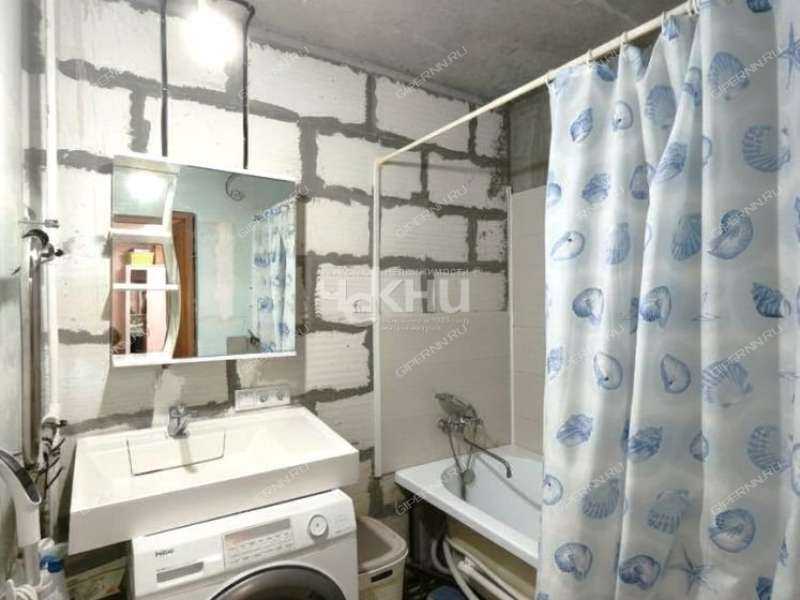 двухкомнатная квартира на улице Сергея Тюленина дом 20А