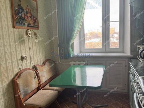 2-komnatnaya-ul-svirskaya-d-14 фото