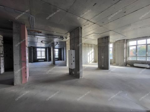 ul-2-ya-oranzhereynaya-d-4a фото