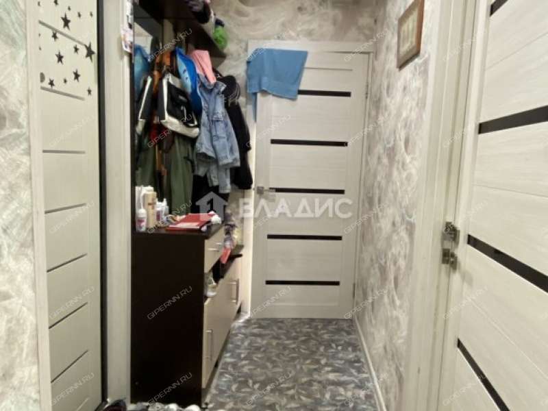 двухкомнатная квартира на проспекте Гагарина дом 208