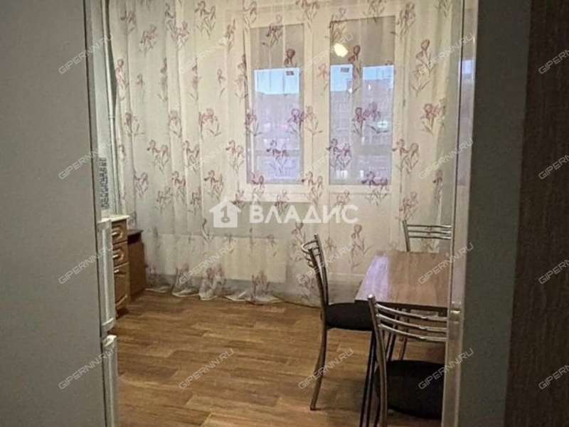 трёхкомнатная квартира на Тонкинской улице дом 14А