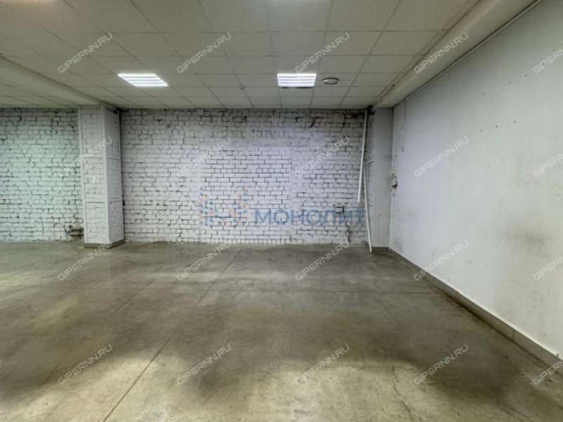 помещение под офис, недвижимость под автобизнес на Комсомольском шоссе