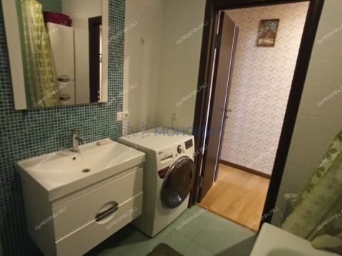 3-komnatnaya-ul-rodionova-d-195-k1 фото