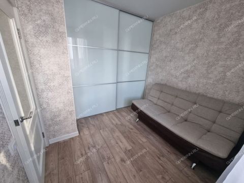 1-komnatnaya-ul-profinterna-d-26 фото