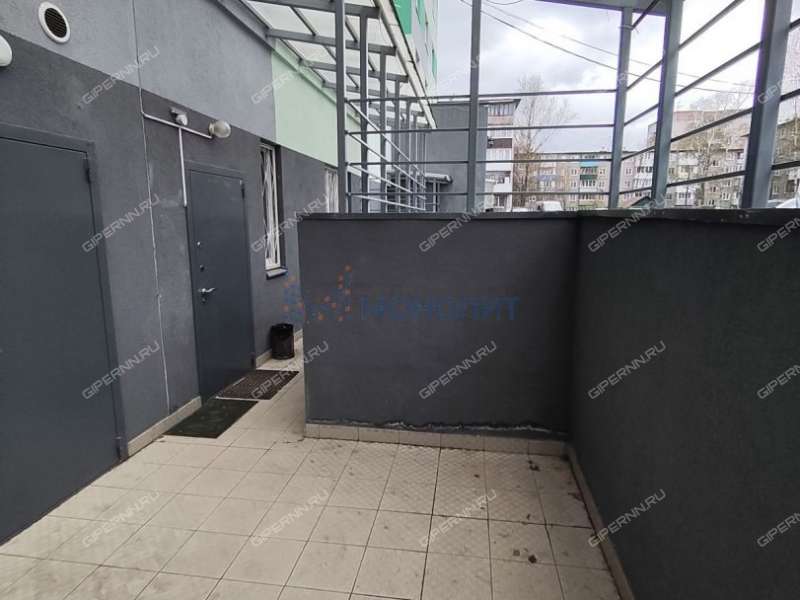 помещение под торговую площадь, недвижимость под салоны красоты на Южном шоссе