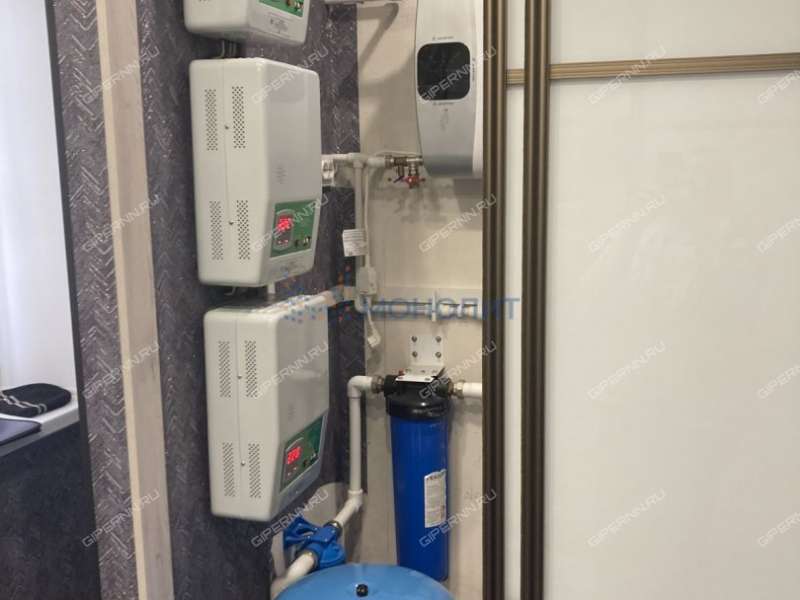 дом на улице Счастливая село Елховка