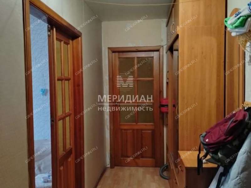 двухкомнатная квартира на улице Движенцев дом 30