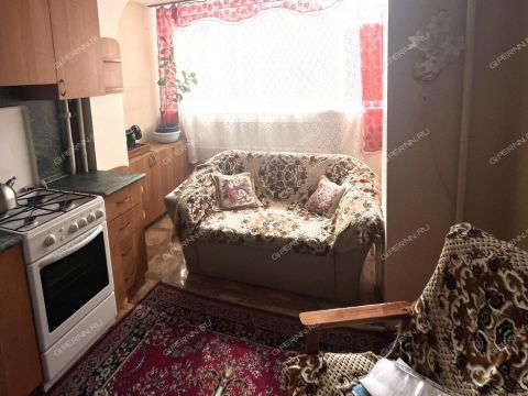 1-komnatnaya-ul-verhnepecherskaya-d-7-k3 фото