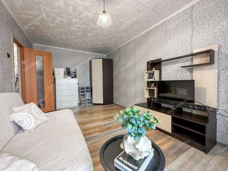 однокомнатная квартира на Мончегорской улице дом 3/2