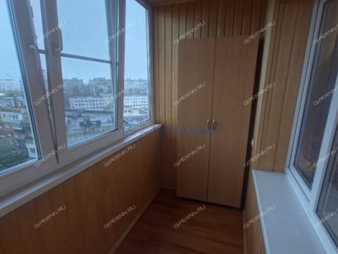 3-komnatnaya-ul-verhnepecherskaya-d-14 фото