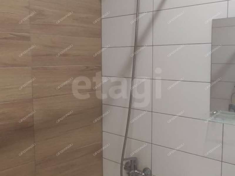 двухкомнатная квартира на проспекте Героев Донбасса дом 1