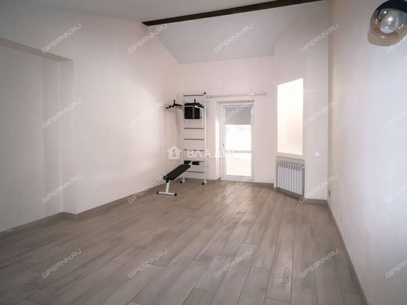 дом на улице Цветочная коттеджный поселок Каменки