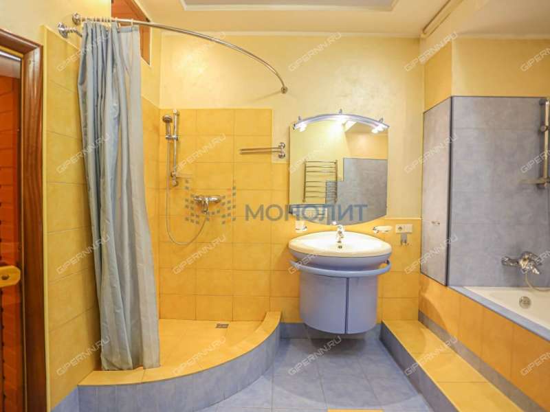 трёхкомнатная квартира в Обозном переулке дом 2