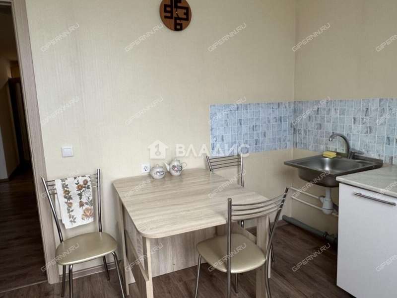 трёхкомнатная квартира на Левобережной улице улице дом 5