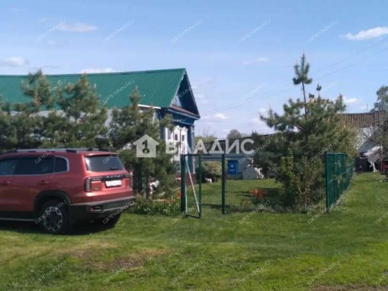 дом на улице Октябрьская село Казаково