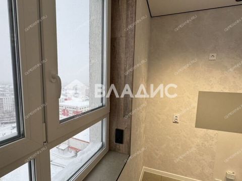 1-komnatnaya-pl-komsomolskaya-d-4 фото