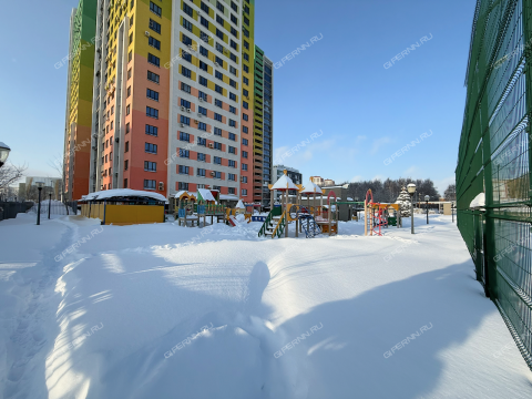 1-komnatnaya-ul-rodionova-d-192-k3 фото