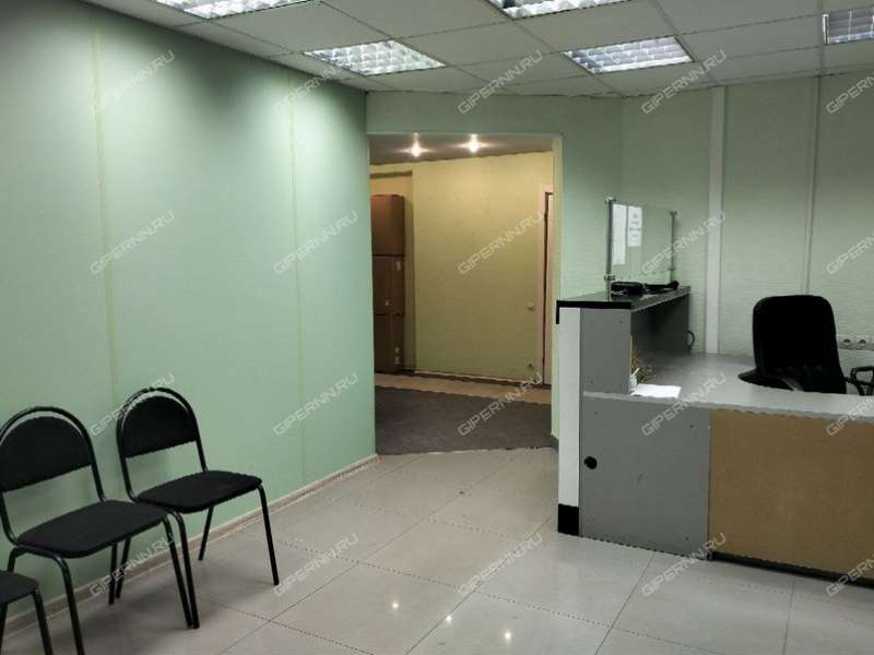 помещение под торговую площадь на Максима Горького ул., д.52