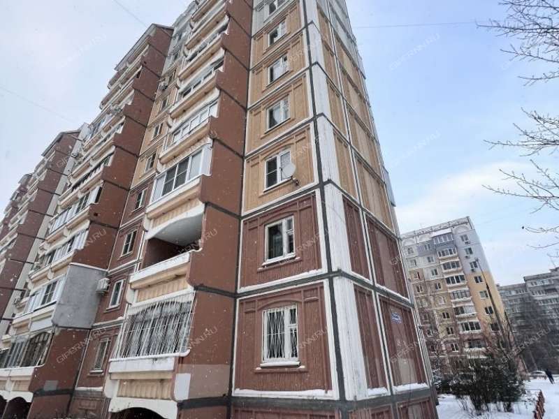 двухкомнатная квартира на проспекте Кирова дом 20/2