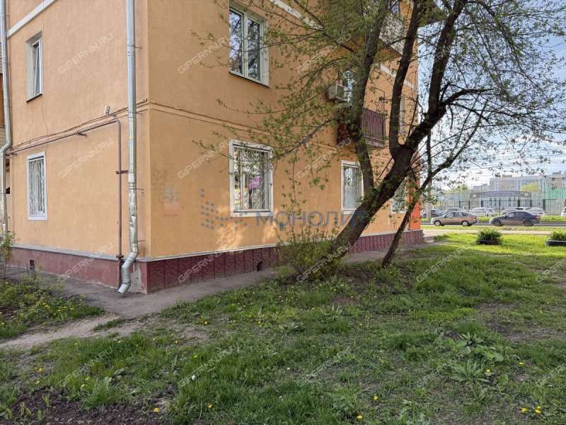помещение под офис, торговую площадь на улице Дьяконова