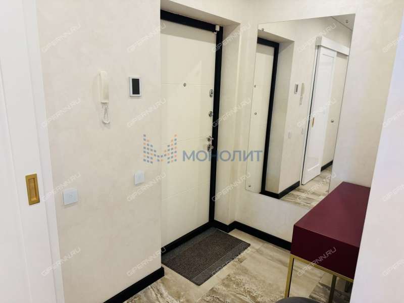 трёхкомнатная квартира на Лысогорской улице дом 89 к3