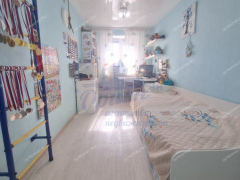 3-komnatnaya-ul-zalomova-d-4 фото