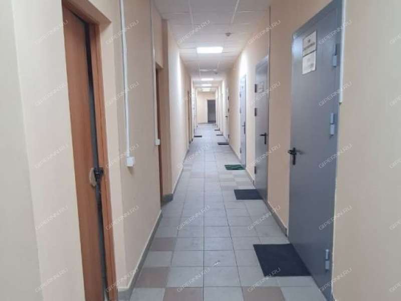 помещение под помещение свободного назначения на улице Сазанова