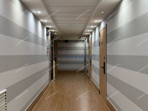 kvartira-studiya-ul-rodionova-d-136b фото