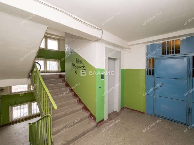 трёхкомнатная квартира на улице Сергея Акимова дом 8