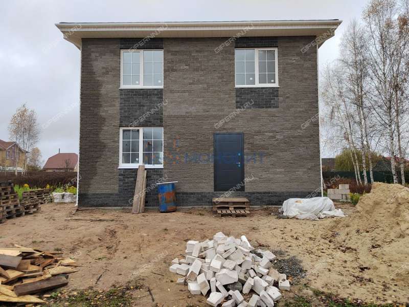 дом на улице Сиреневая посёлок Октябрьский