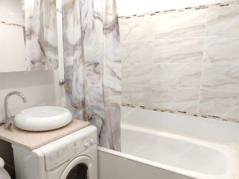 1-komnatnaya-ul-batumskaya-d-21 фото