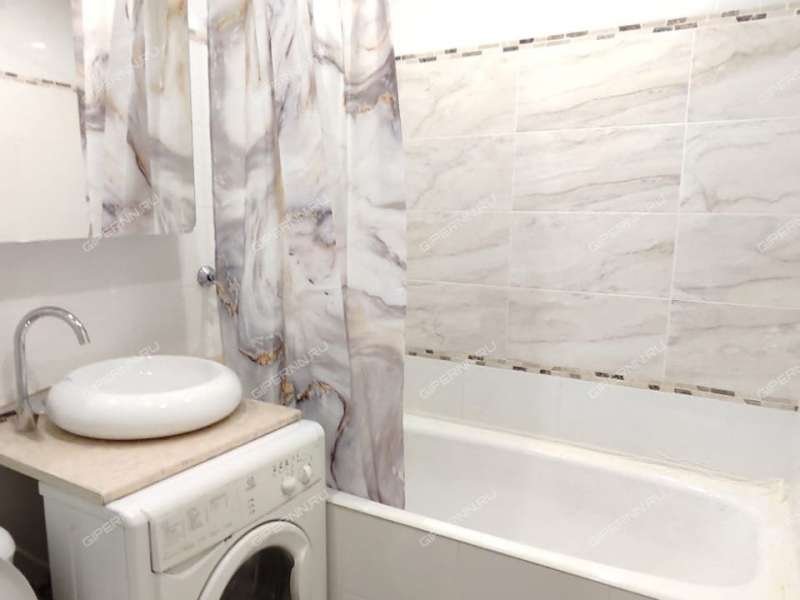 однокомнатная квартира на Батумской улице дом 21