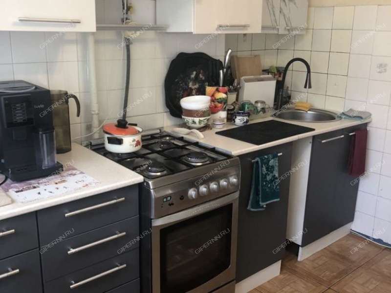 четырёхкомнатная квартира на улице Дьяконова дом 11