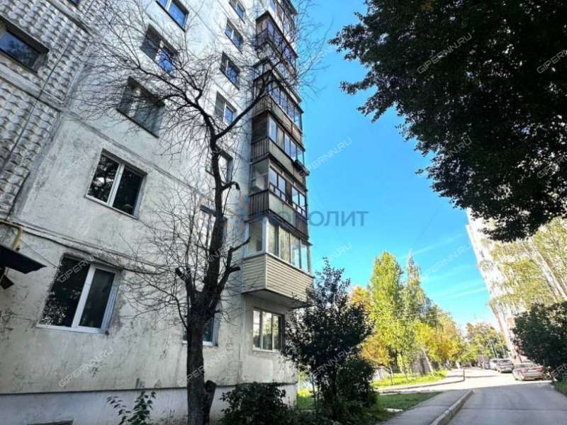 трёхкомнатная квартира на улице Маршала Голованова дом 33