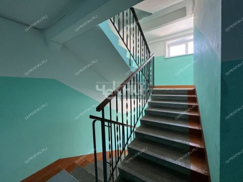 3-komnatnaya-ul-kosmonavta-komarova-d-2-k1 фото