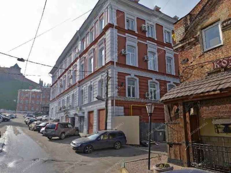 помещение под торговую площадь на Рождественская ул, д.11-13/7