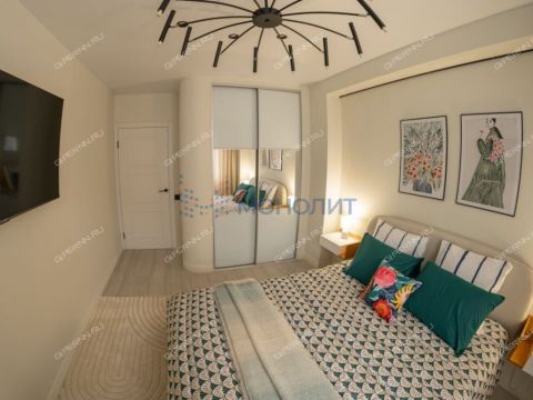 3-komnatnaya-pl-svobody-d-7 фото