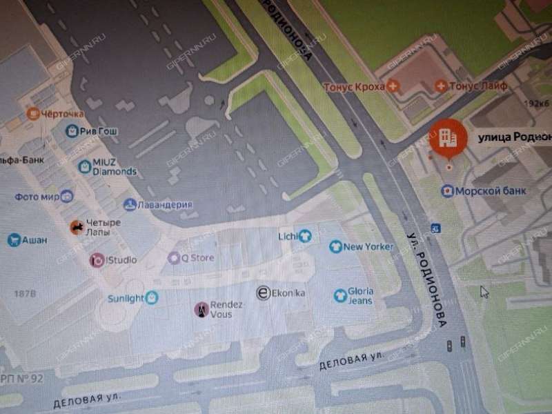 помещение под коммерческую недвижимость на улице Родионова